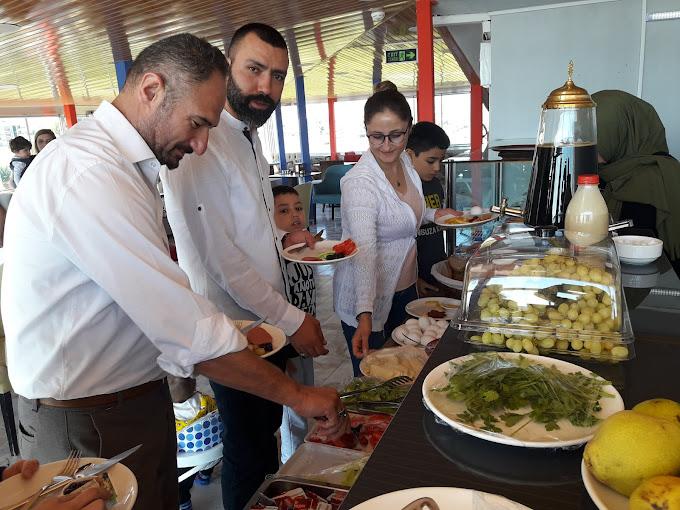 Barış Hotel servis alanı